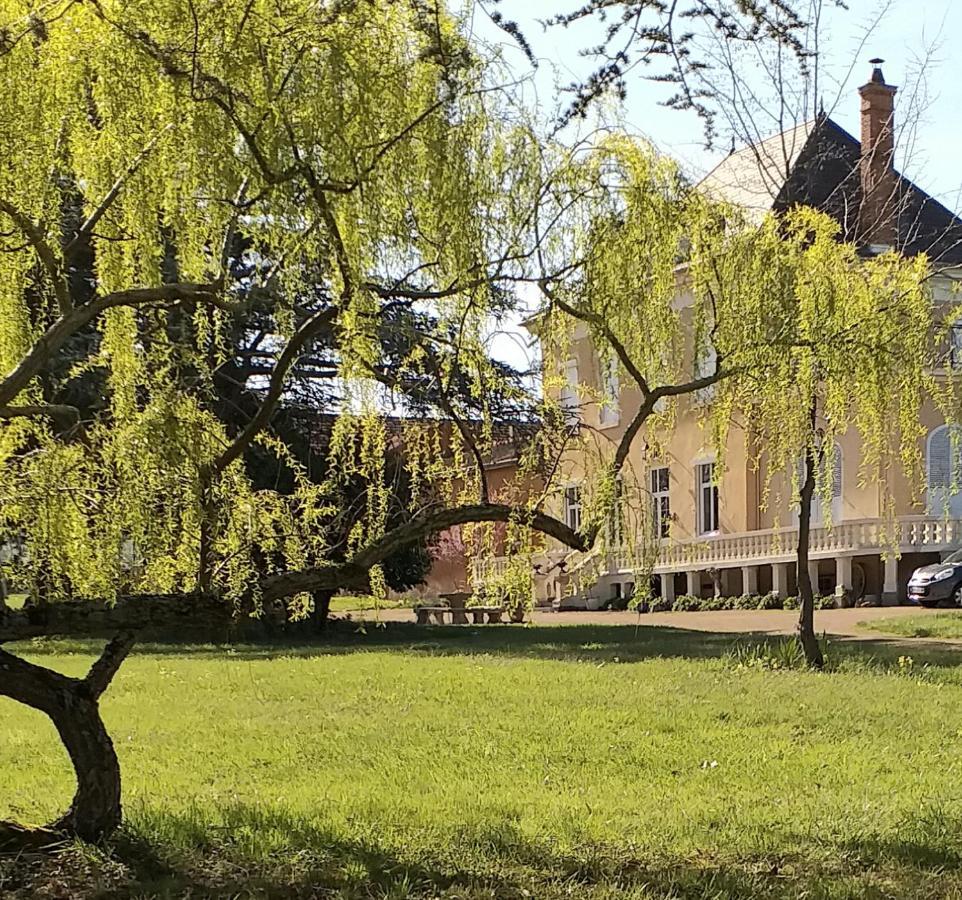 Bed and Breakfast Domaine Berenguer Ouches Экстерьер фото