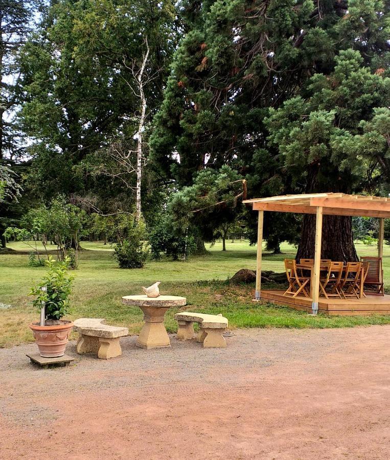 Bed and Breakfast Domaine Berenguer Ouches Экстерьер фото